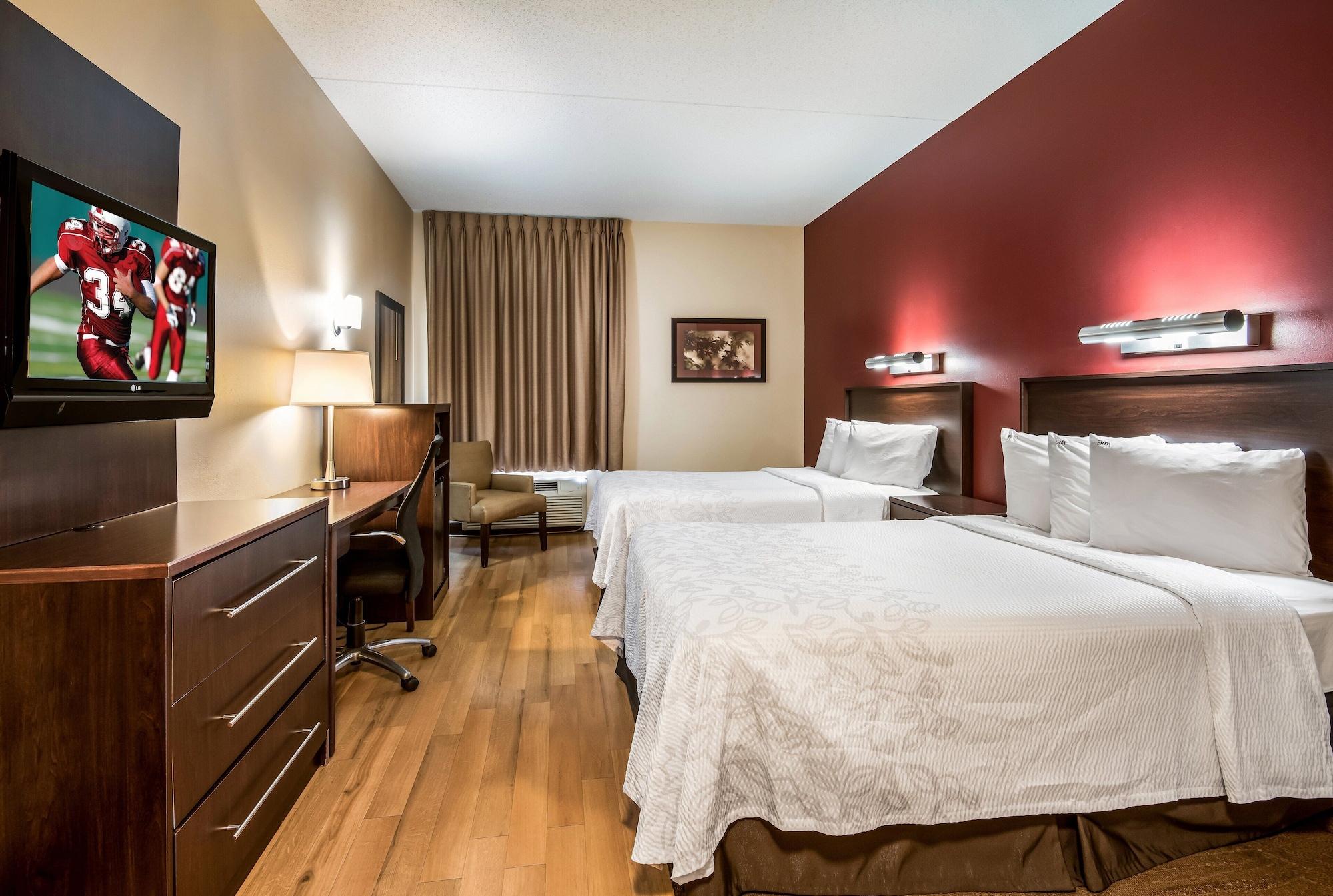 Red Roof Inn Plus+ South Deerfield - Amherst Bagian luar foto