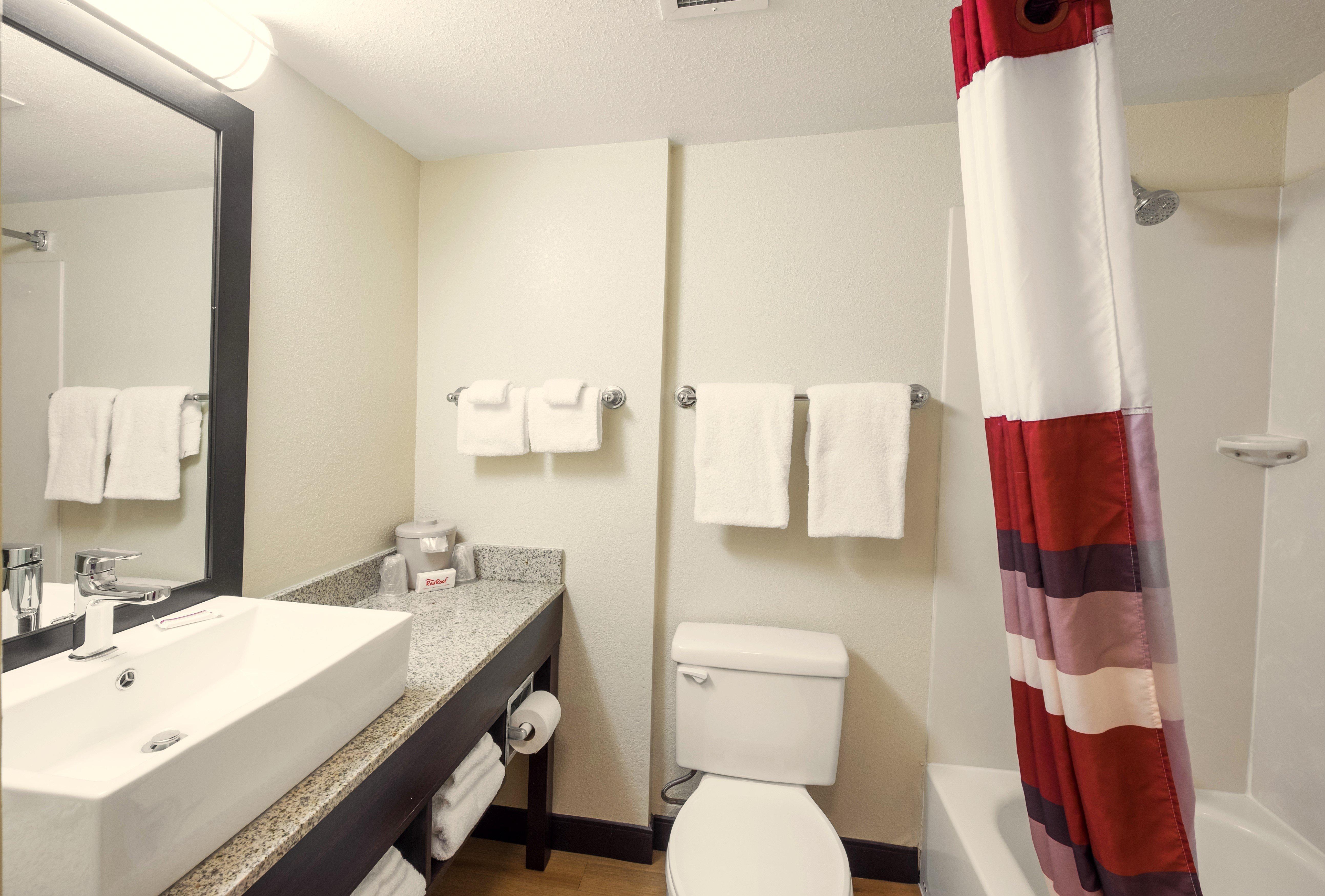 Red Roof Inn Plus+ South Deerfield - Amherst Bagian luar foto