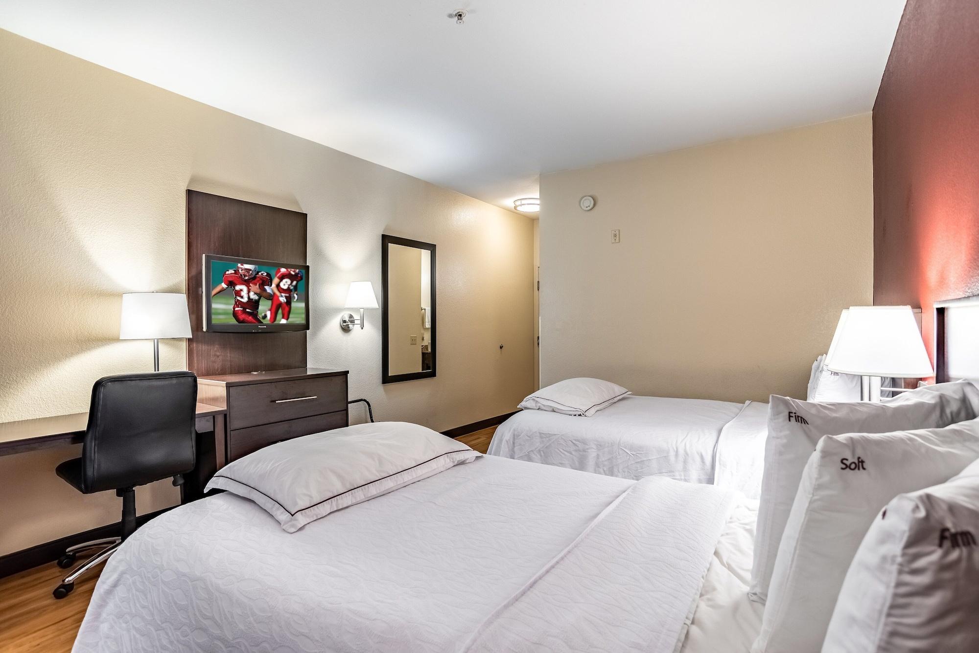 Red Roof Inn Plus+ South Deerfield - Amherst Bagian luar foto