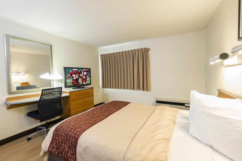 Red Roof Inn Plus+ South Deerfield - Amherst Bagian luar foto