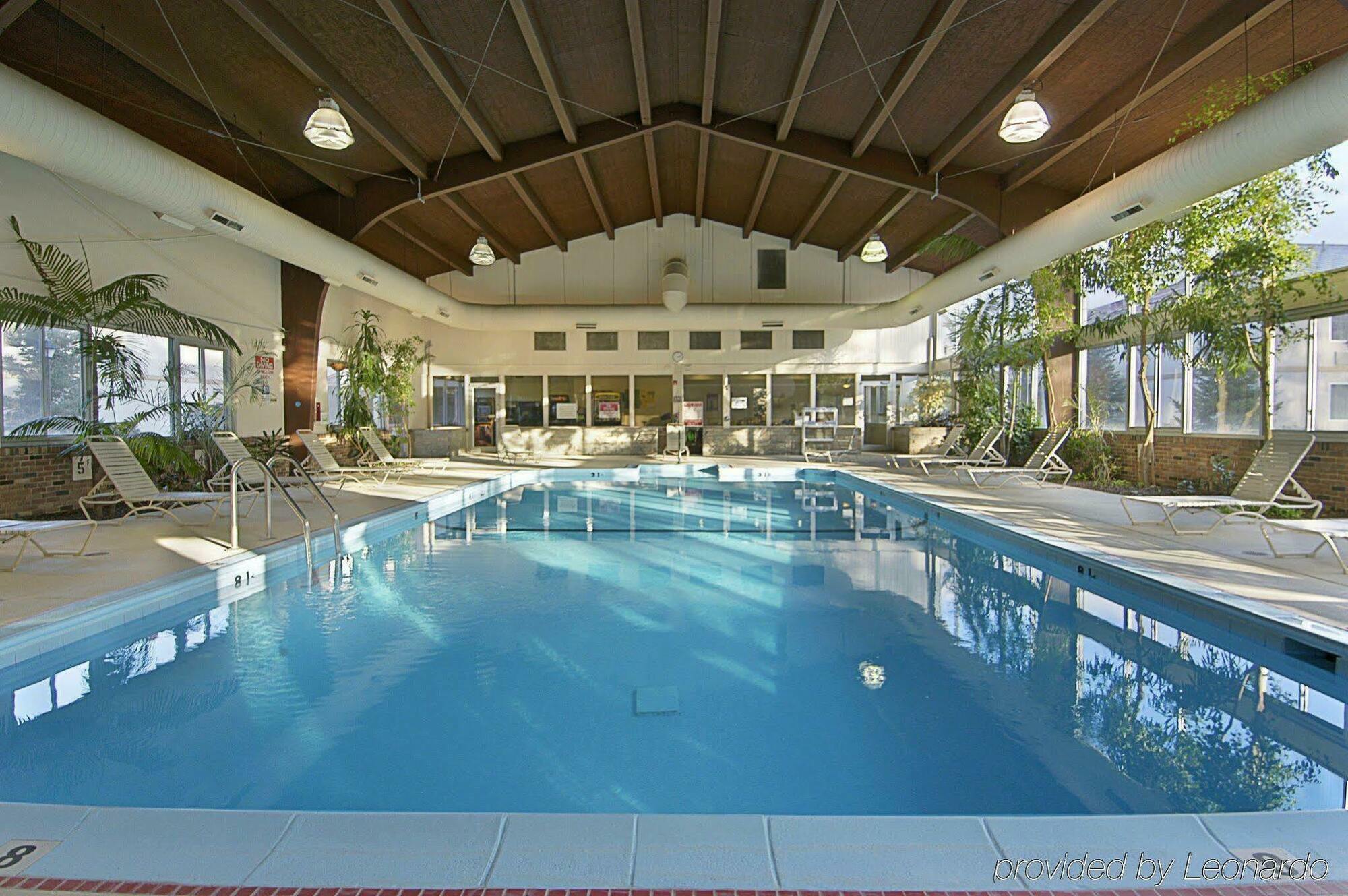 Red Roof Inn Plus+ South Deerfield - Amherst Bagian luar foto